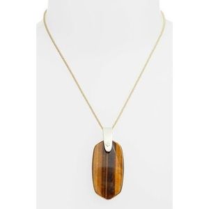 Kendra Scott Inez Necklace in Brown Tigers Eye